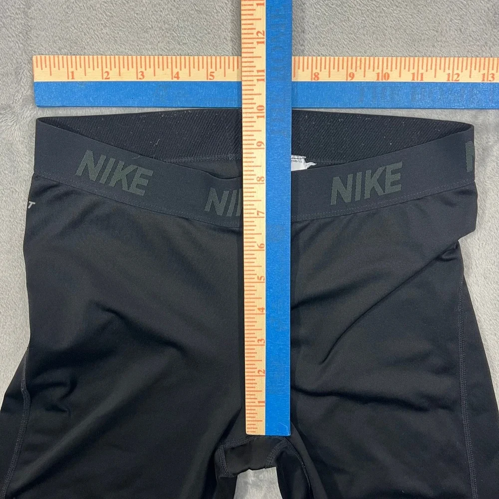 NIKE Cropped Leggings Women Medium Black Compression Dri Fit Pants Running Yoga